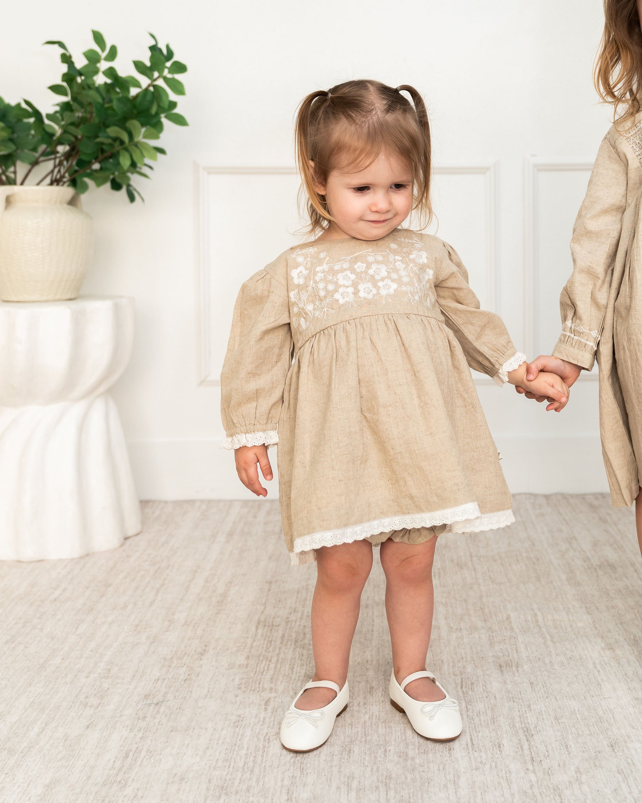 Lydia Linen Embroidered Baby Dress & Bloomer Set (Organic Cotton)