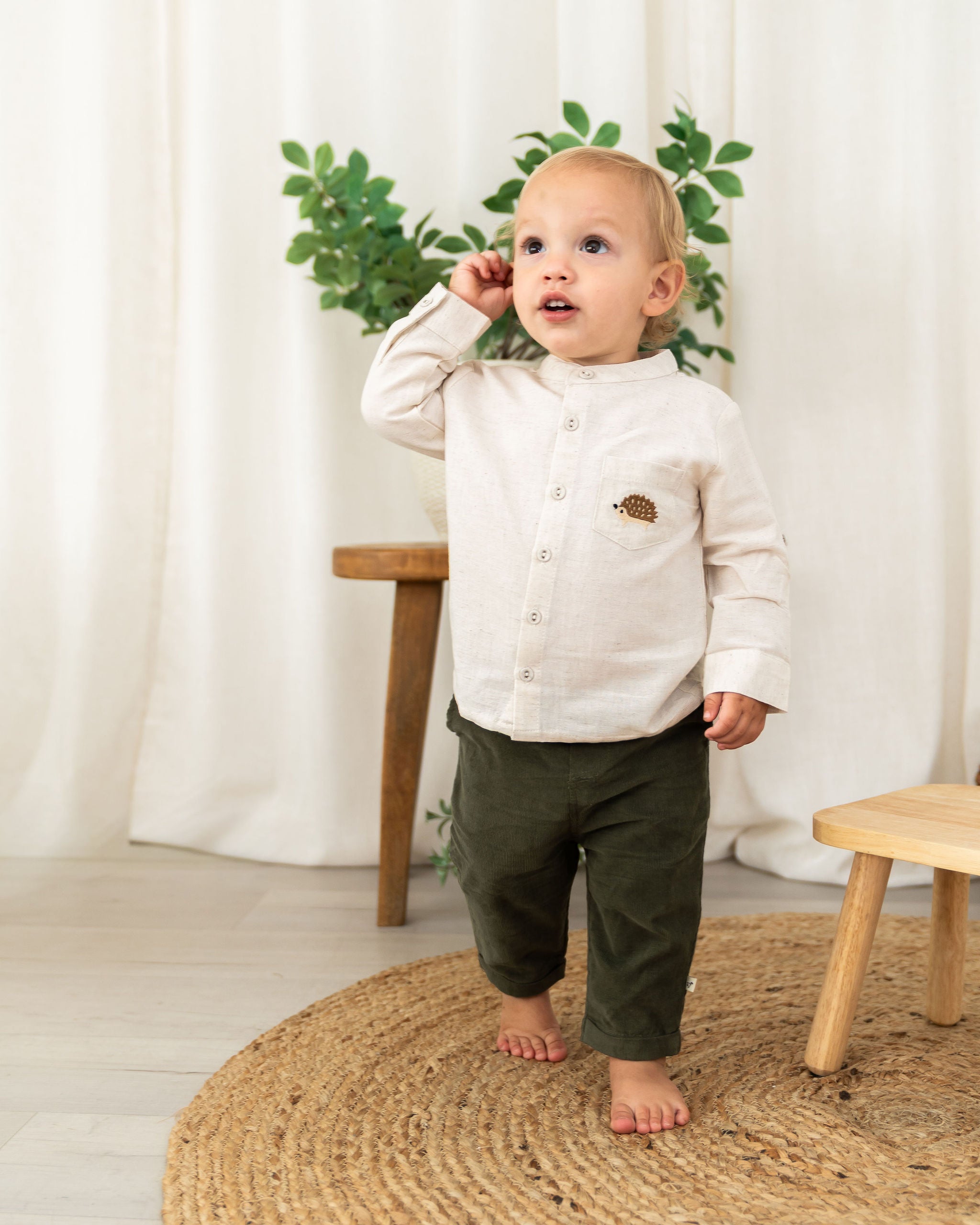 Viverano Felix Hedgehog Embroidered Pocket Baby Shirt & Corduroy Pant Set (Organic Cotton) - Outfit