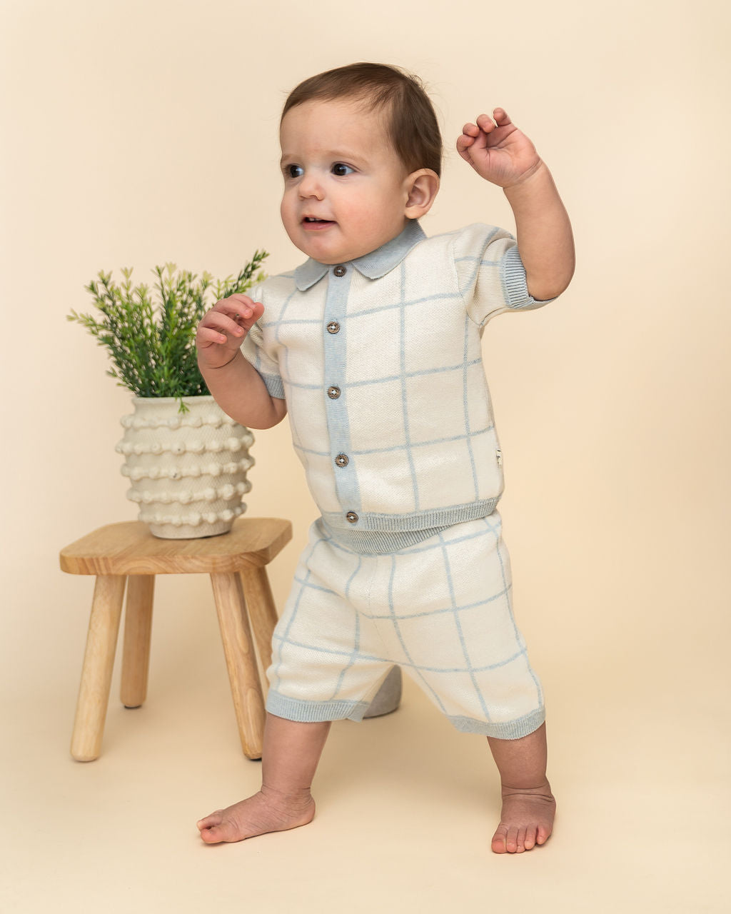 Checkered Jacquard Baby Shirt & Shorts Set (Organic Cotton) - Model